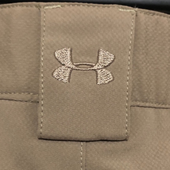 Under Armour Women’s Beige Tan Golf Hiking Sport Skort size 8 - Picture 8 of 11